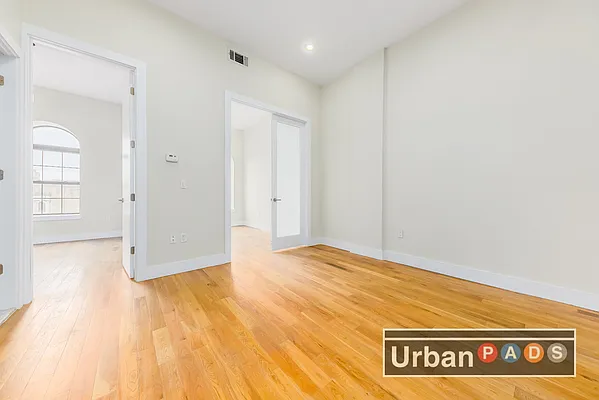 Rented by Urban Pads | media 3