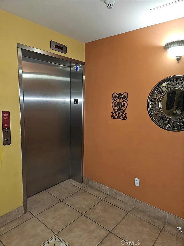 3 bed, 1536 sqft, $3,999 — Photo 4