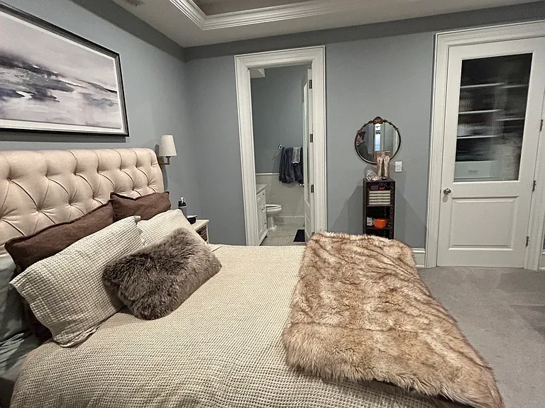 334 W Menomonee St #203 — Photo 14