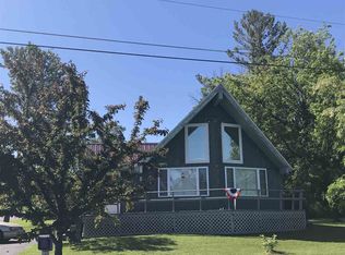 8 Saint Lawrence Ave, Waddington, NY 13694