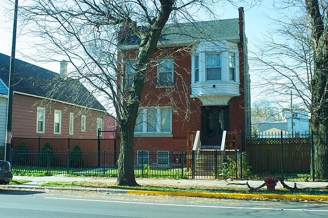 1st image of 1926 N Kimball Ave #2