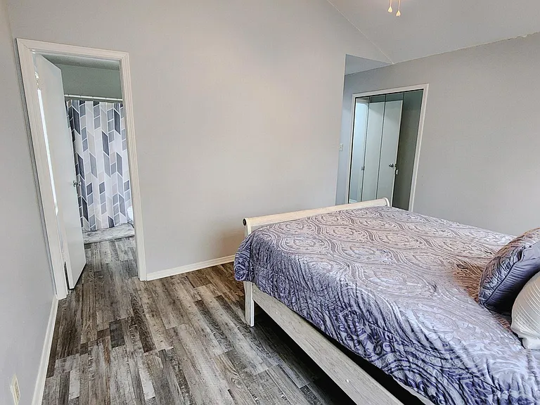 601 E Burgess Rd #D7 — Photo 19