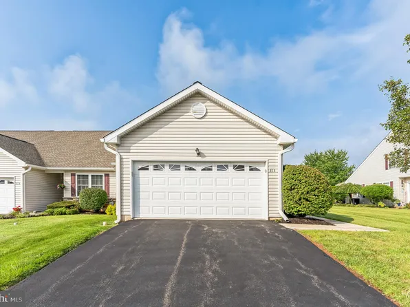 313 Jefferson Ct, Royersford, PA 19468