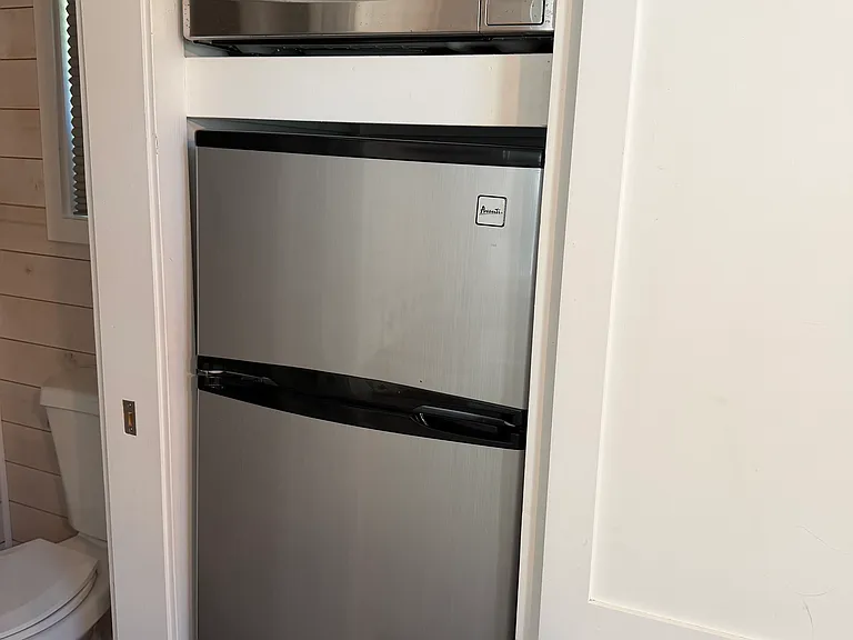 9550 Glen Arbor Rd #B — Photo 8