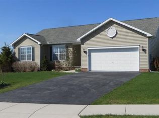 1231 Brooke Dr, Dover, PA 17315