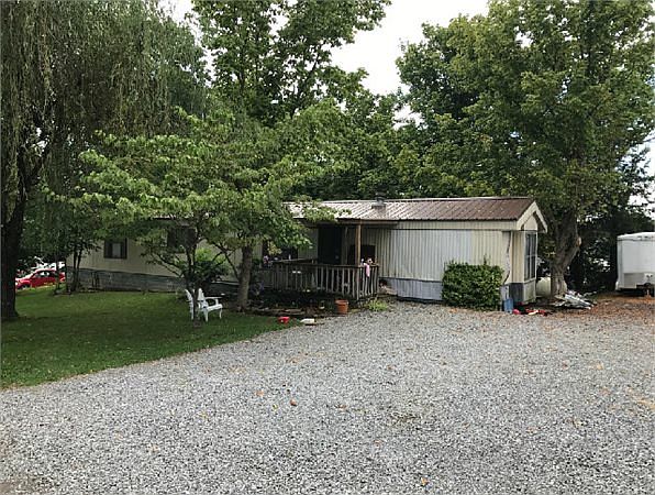 2nd image of 33 Louis Ave