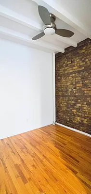 Rented by City Connections Realty | media 9