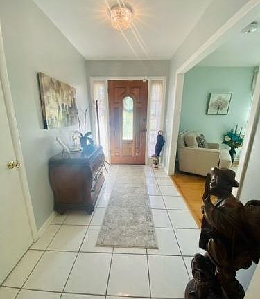 2nd image of 2112 Stonebridge Rd