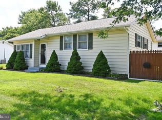 501 Dougfield Rd, Newark, DE 19713