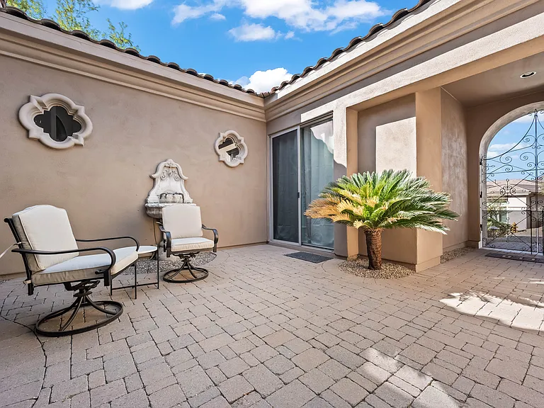 11479 E Beck Ln — Photo 74