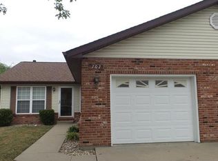 702 Carol Ann Dr, O Fallon, IL 62269