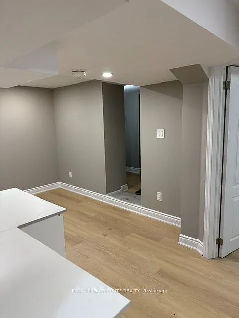 2 bed, $1,800 — Photo 3