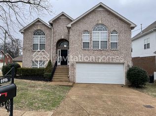 6996 Calderwood Dr, Antioch, TN 37013