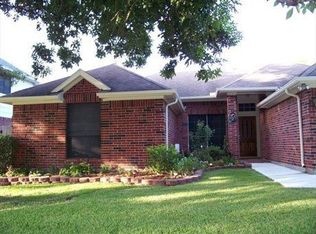 15831 Camp Fire Rd, Friendswood, TX 77546