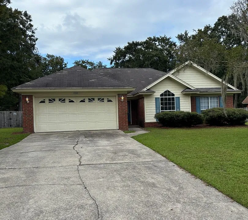 1108 Montclair Dr