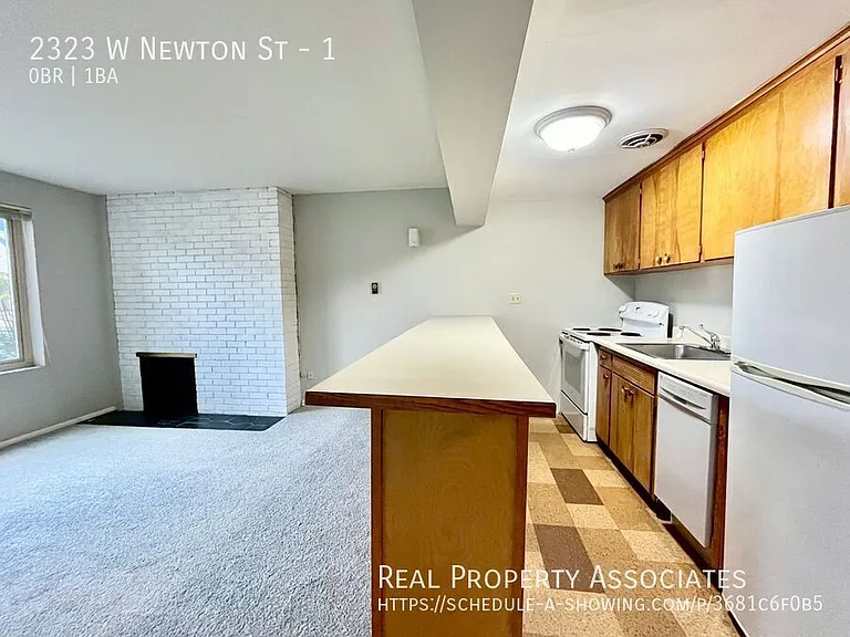 2323 W Newton St #1 — Photo 6