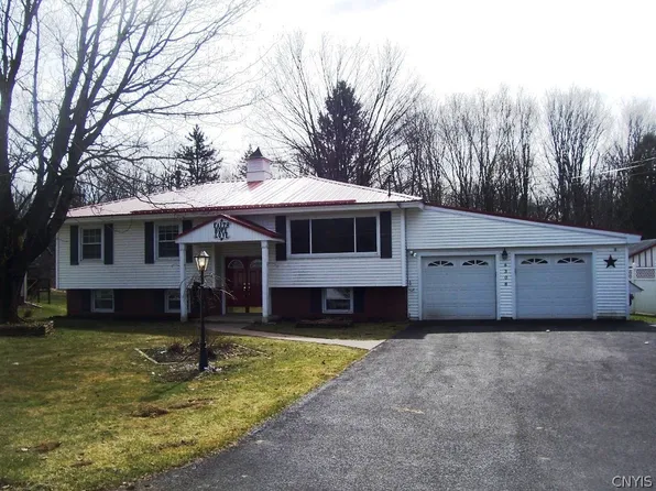 6308 Pillmore Dr, Rome, NY 13440