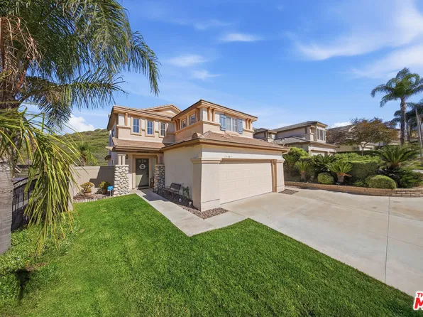 17885 Maplehurst Pl, Canyon Country, CA 91387