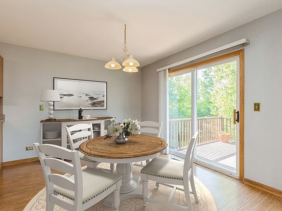 5th image of 1435 Meadowsedge Ln