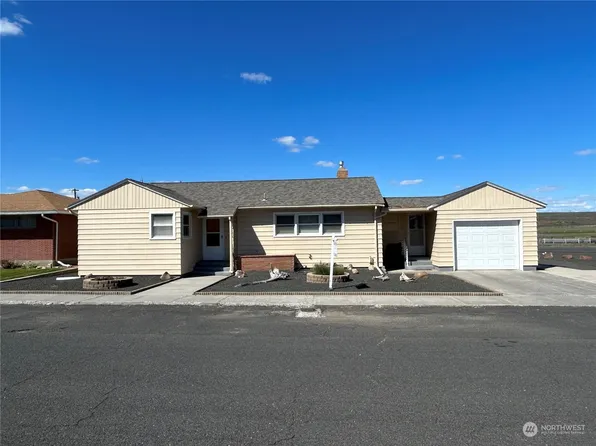 717 E 2nd Avenue, Odessa, WA 99159