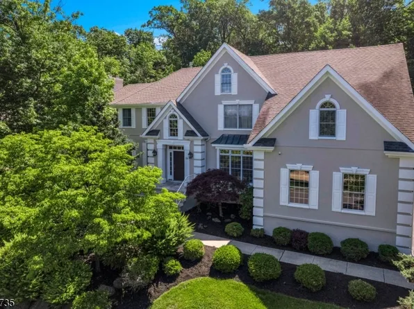 66 Beachmont Terrace, North Caldwell Boro, NJ 07006