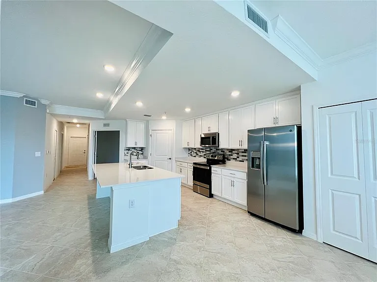 14184 Heritage Landing Blvd #514 — Photo 11