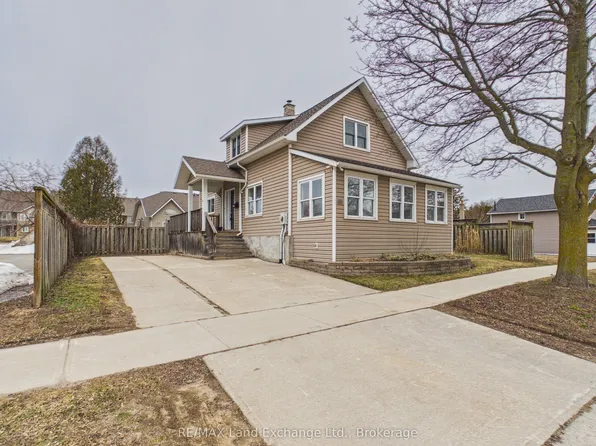 842 Olde Victoria St, Kincardine, ON N2Z 2B3