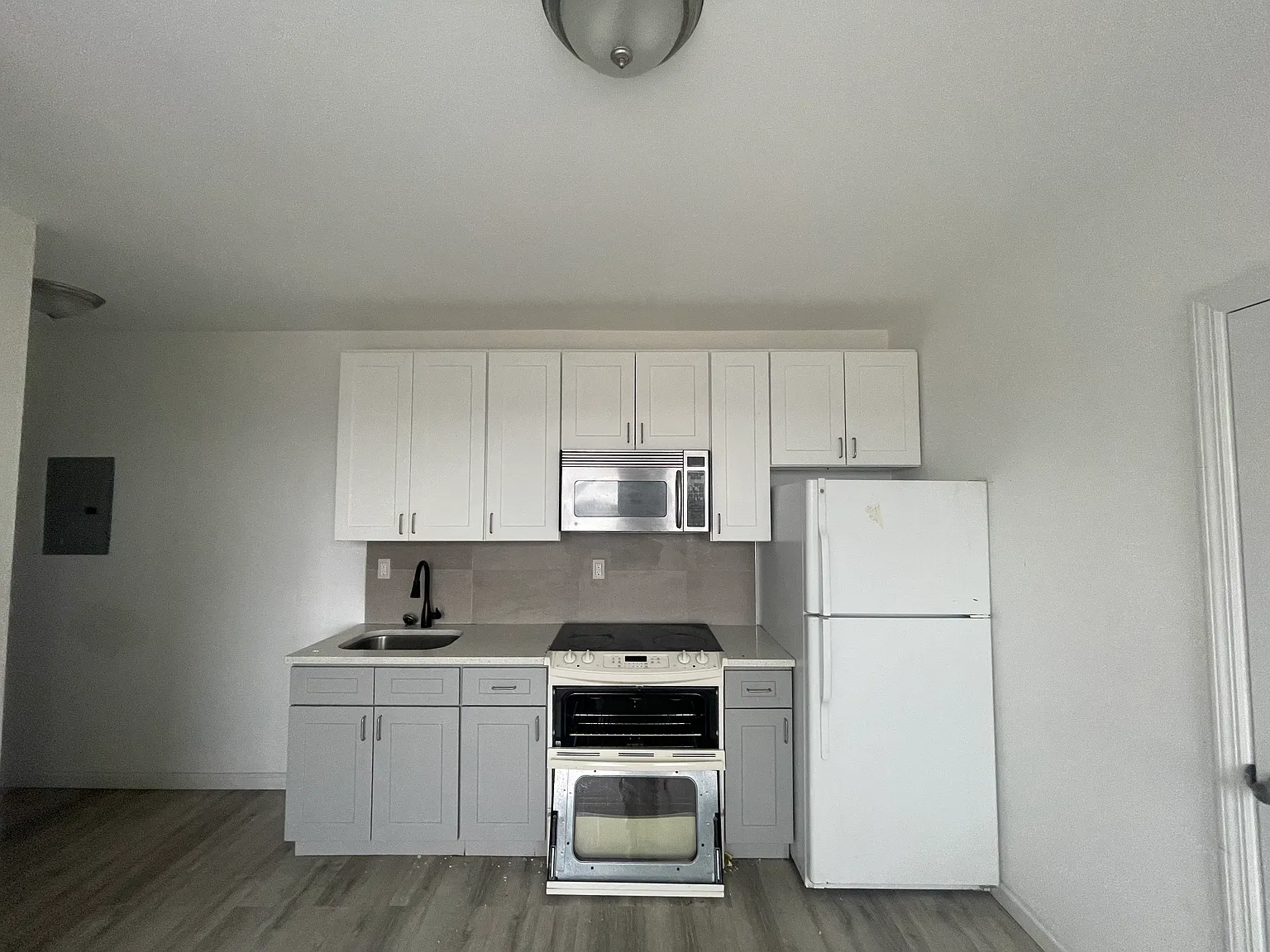1 bed, $1,650 — Photo 2