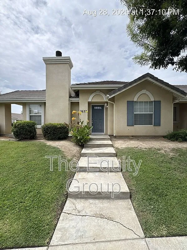 2 bed, 2.0 bath, 1200 sqft, $1,700 — Photo 1
