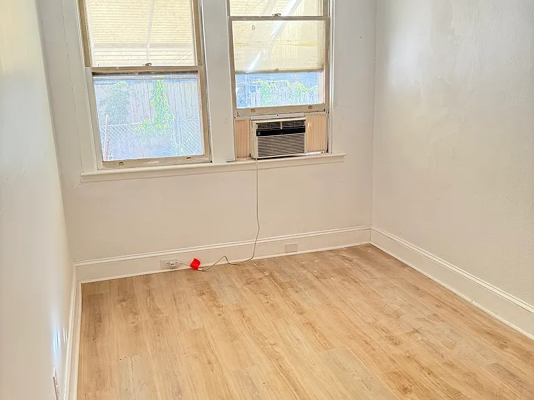2624 S 61st St #1 — Photo 10