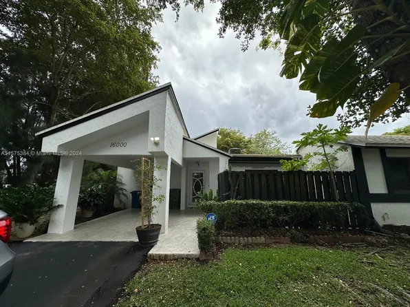 16000 Fairway Cir #47, Fort Lauderdale, FL 33326