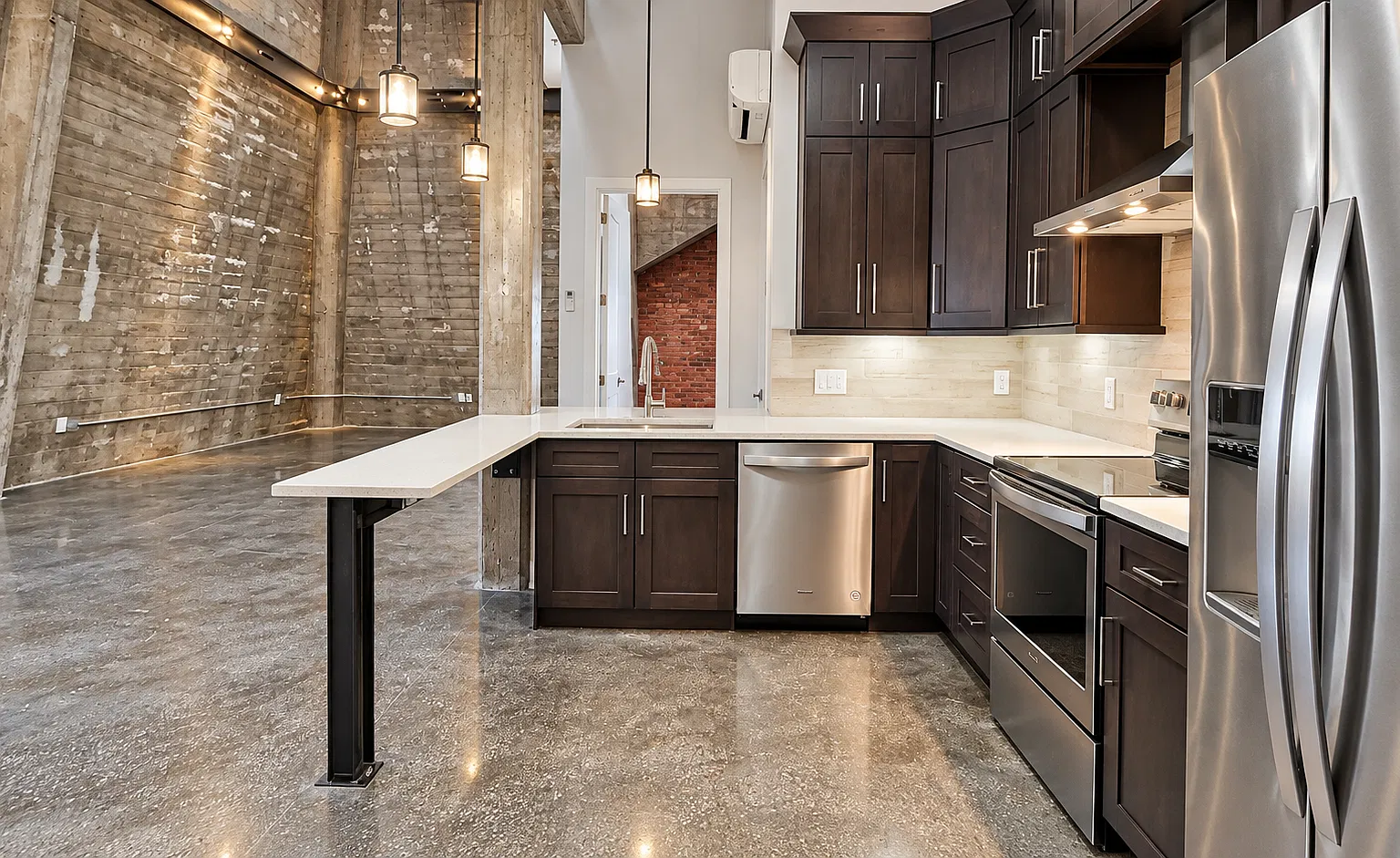 2 bed, $4,200 — Photo 4
