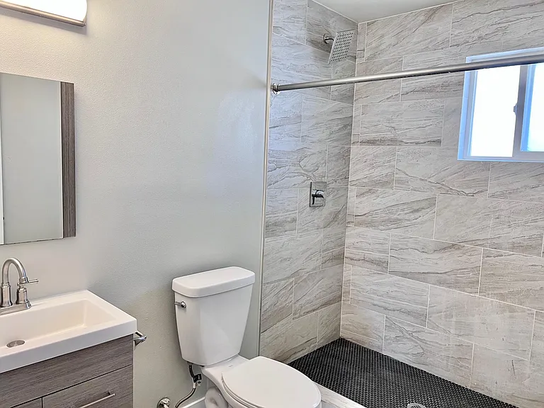 2625 E Turney Ave #1 — Photo 22