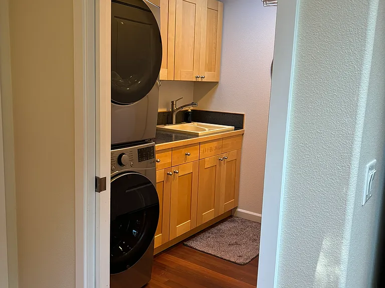 laundry room off of kitchen