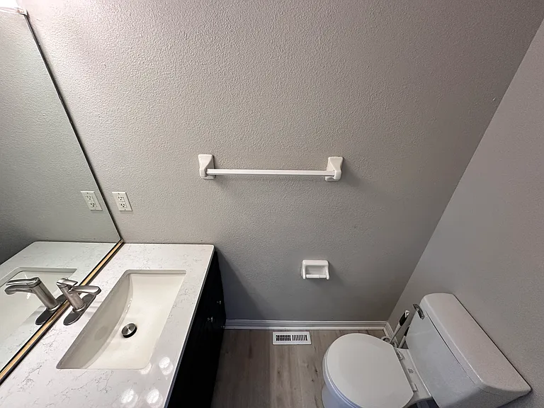 7016 Wembley Ct — Photo 16