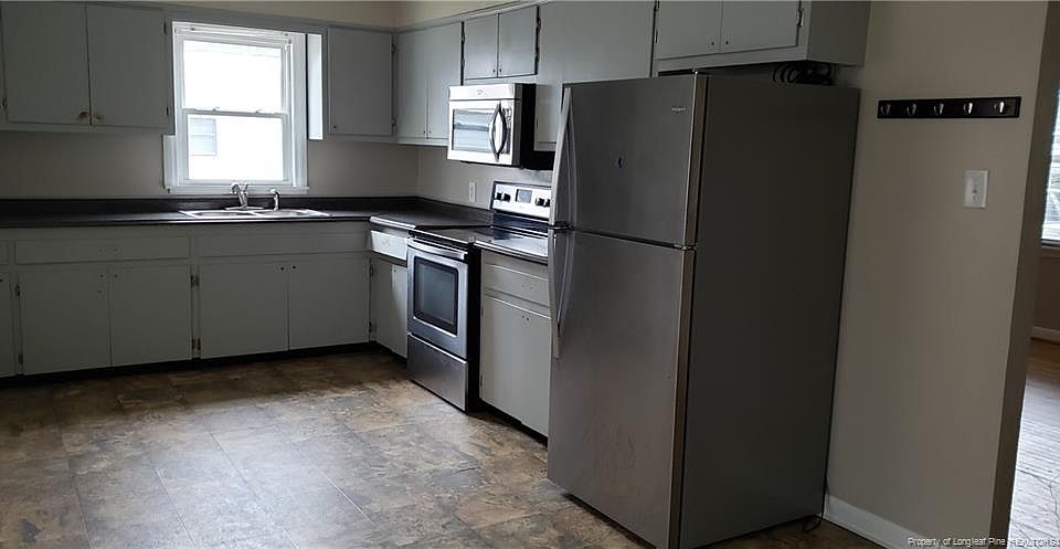 2nd image of 1005 E 13th St
