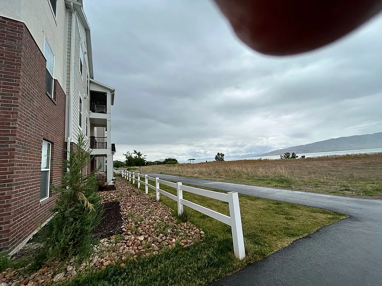 573 N 360 W — Photo 15