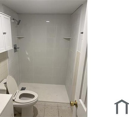 4th image of 3637 11th St NW #B2