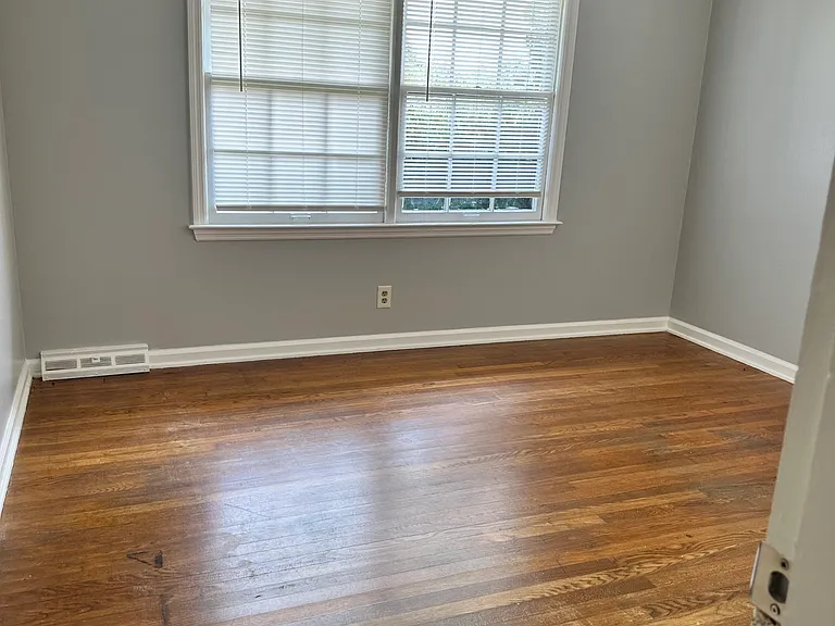1687 Hill View Pl #1687 — Photo 3
