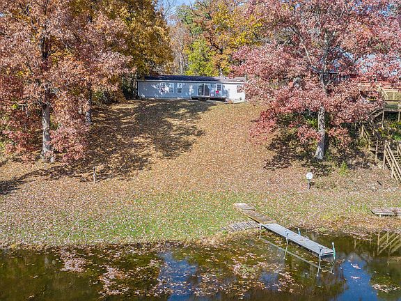 2nd image of 531 Fox Lake Trl