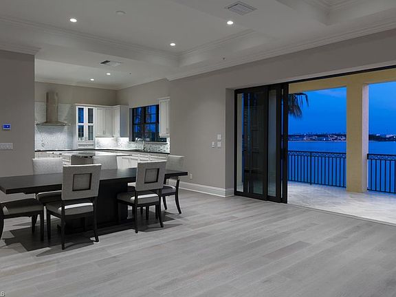 4th image of 11061 Via Tuscany Ln APT 201