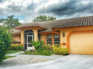 7918 NW 85th Ter, Tamarac, FL 33321