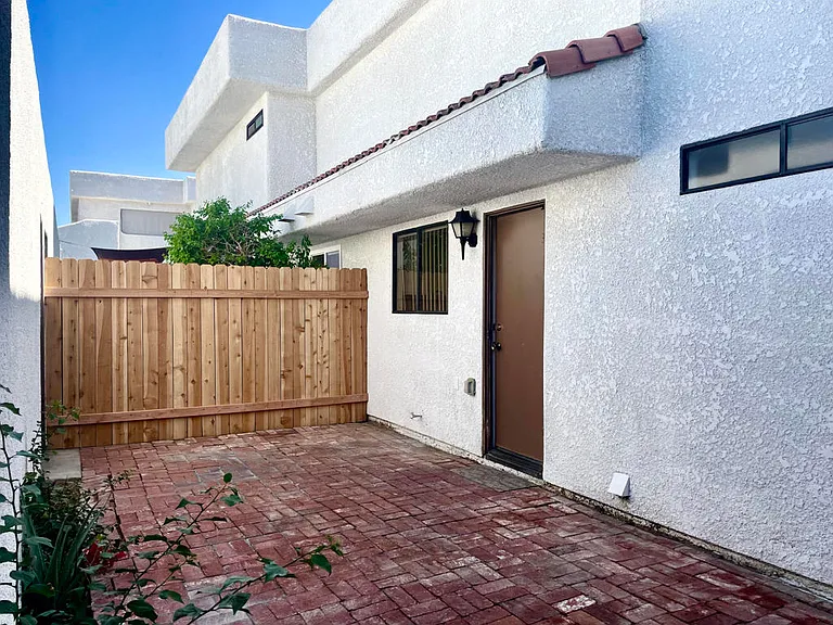 69603 Heather Way — Photo 27