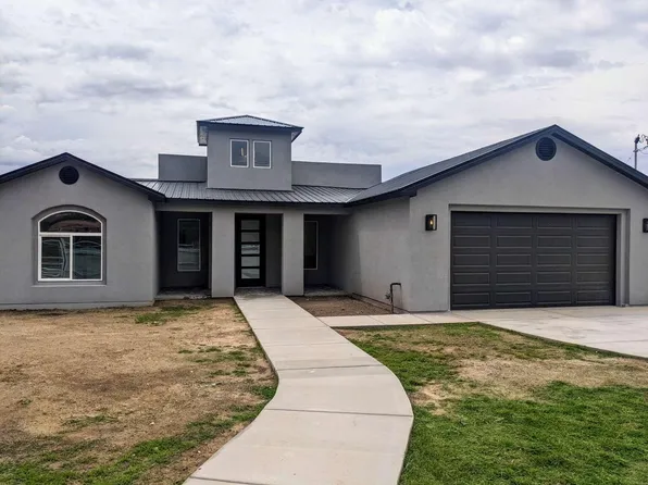 2032 Le Ave SW, Albuquerque, NM 87105