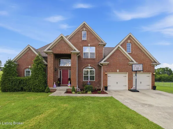 1065 Running Brook Dr, Lawrenceburg, KY 40342