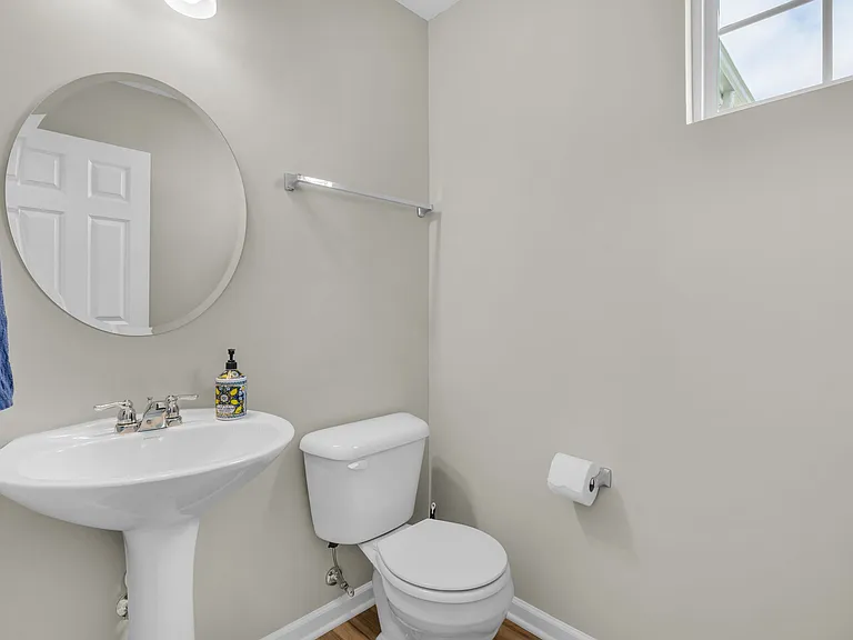 2921 Bolton Square Blvd #A — Photo 29