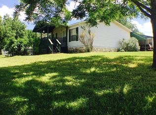 135 Cedar Dr, Ingram, TX 78025