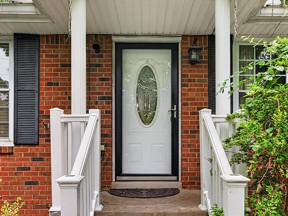 3rd image of 700 Dean Rd