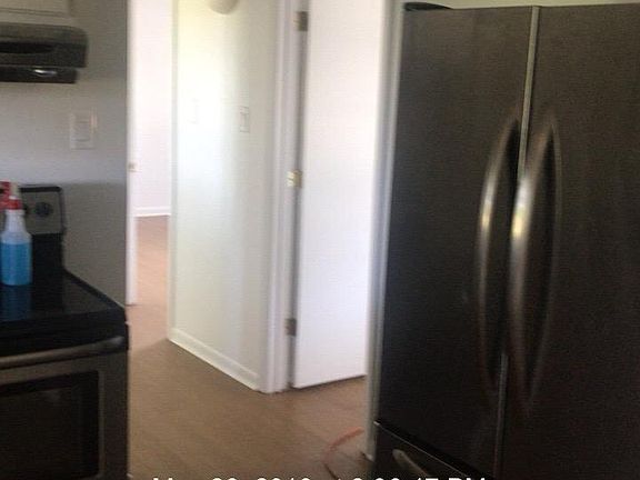 5th image of 4931 Victoria Dr