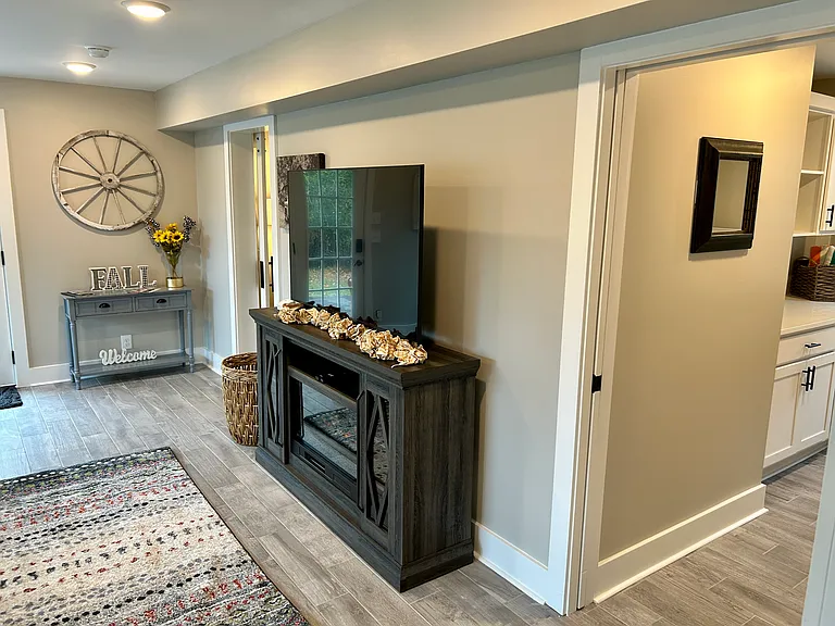 202 Edgewater Dr — Photo 25
